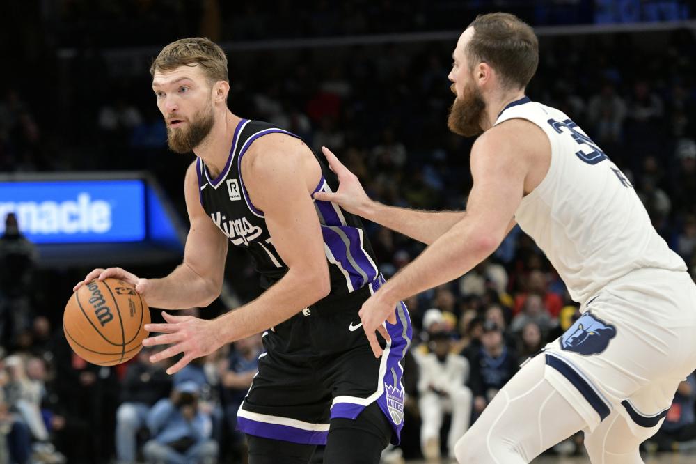 中场调度时 中场调度时