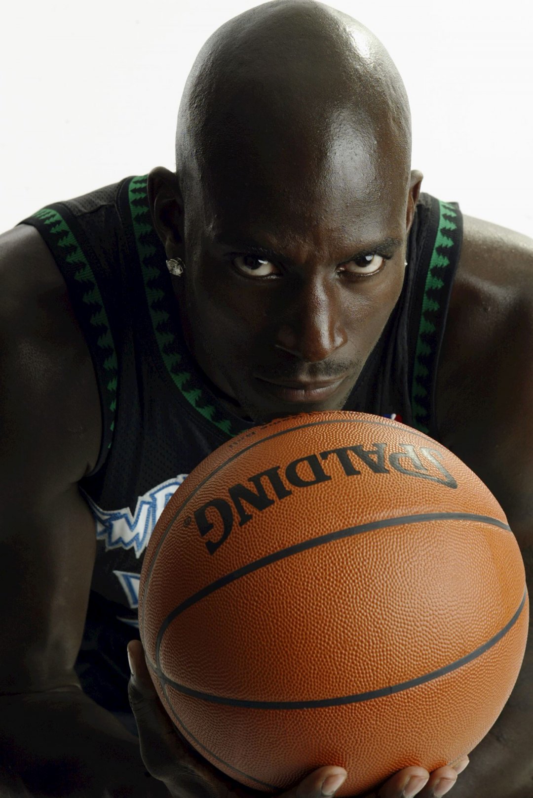 他多年来为 他多年来为