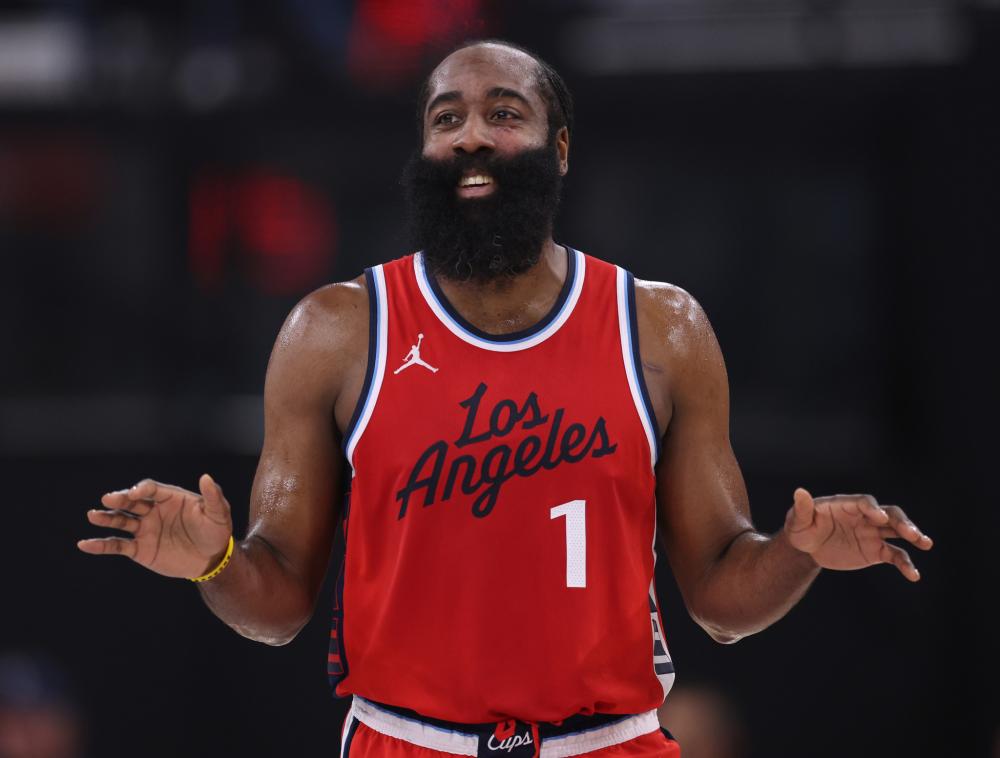 育人严苛自 育人严苛自